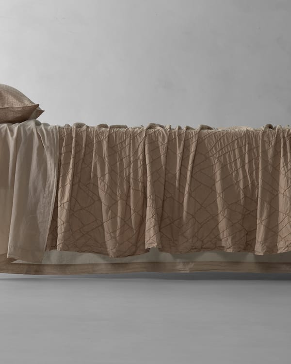 Iagi Bedcover - Image 3