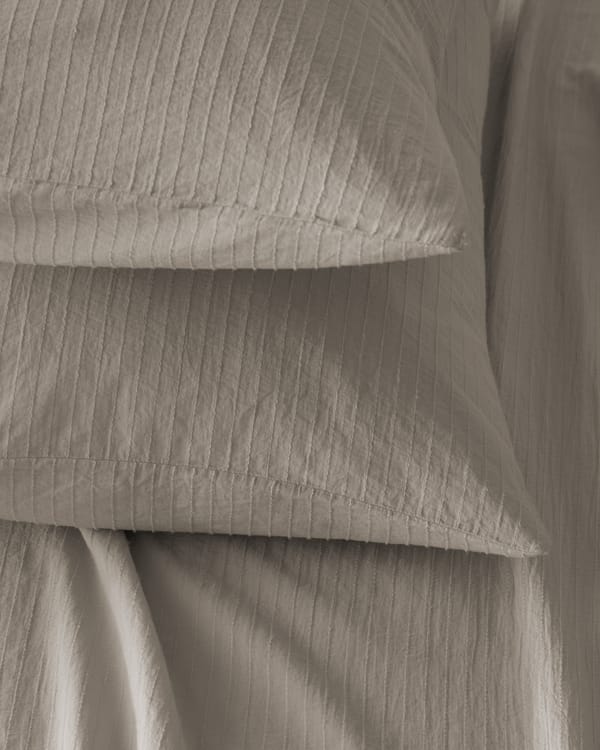 Jess Pillow Cases Set - Image 4