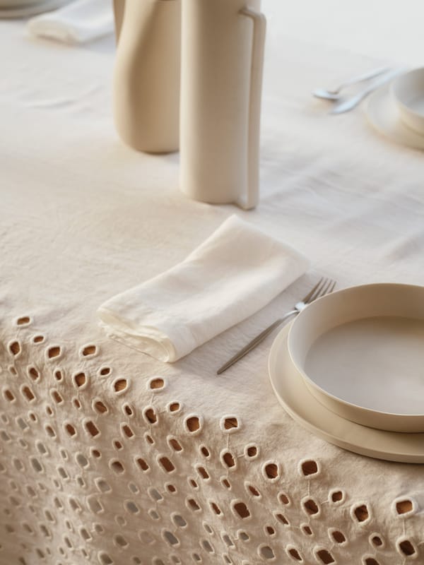 Ols Table Cloth - Image 2
