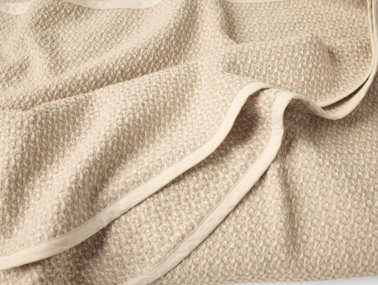 Honeycomb Organic Blanket | Undyed Oyster