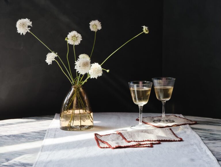 Olivos Embroidered Organic Linen Runner | Alpine White