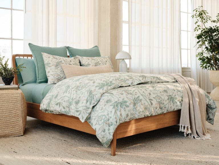 Sea Bloom Print Duvet Cover - Coyuchi | Natural w/Sage