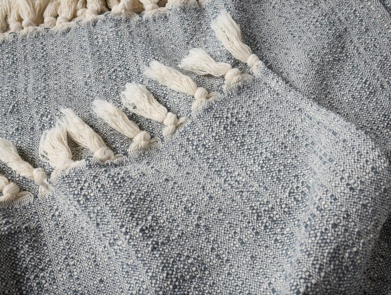 Lido Organic Throw - Coyuchi | Undyed w/Gulf