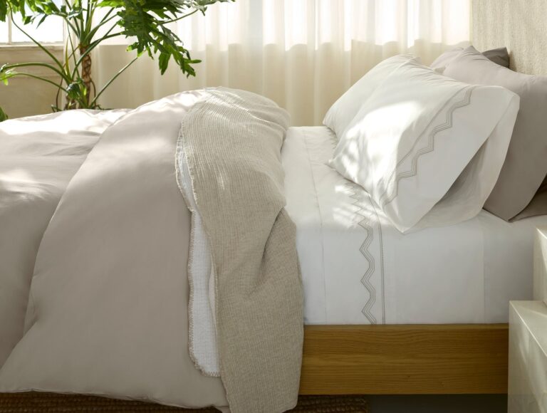 Vista Embroidered Organic Percale Sheet Set - Coyuchi | Alpine White w/Stone