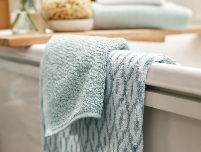 69b114740db30837733f26c547359119