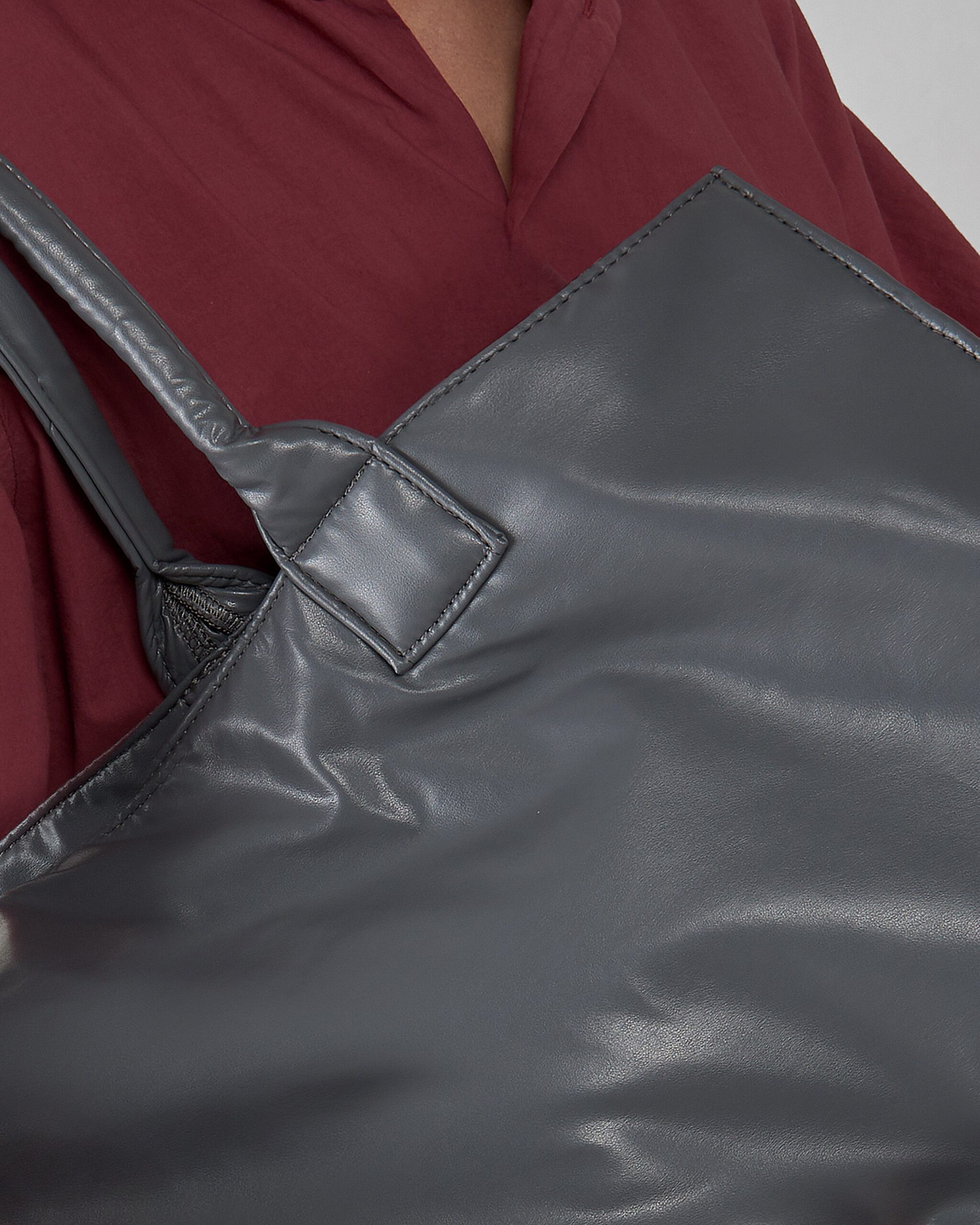 Puff Hang tote bag